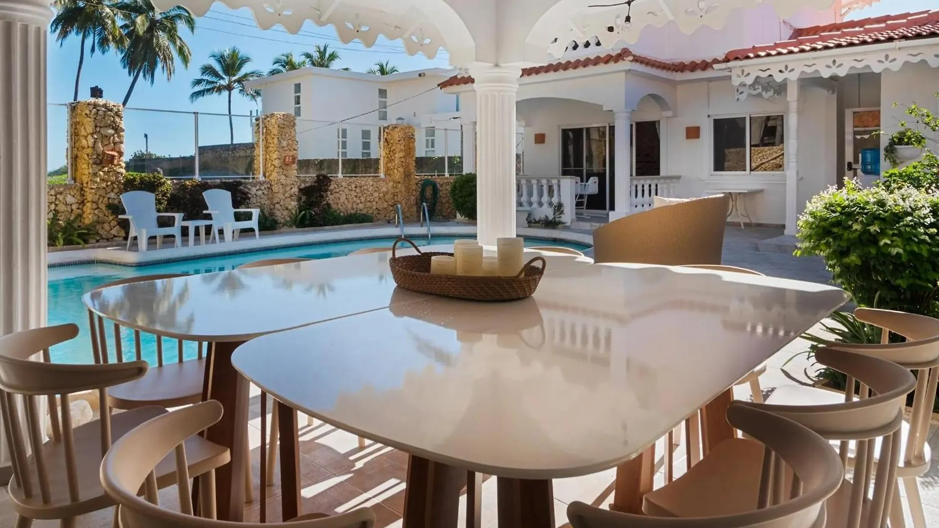 Apart Otel Brisas Doradas Beachfront Villa Cabarete
