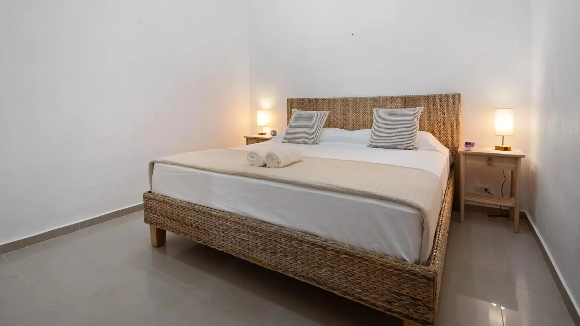 Brisas Doradas Beachfront Villa Кабарете